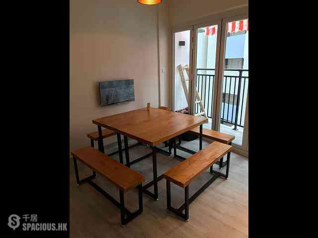 Sheung Wan - 124-126, Wing Lok Street 02