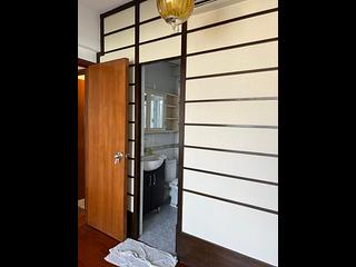 Causeway Bay - Bay View Mansion Block B 10