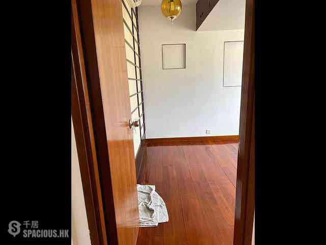 Causeway Bay - Bay View Mansion Block B 14
