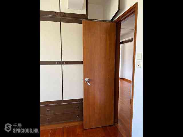 Causeway Bay - Bay View Mansion Block B 15