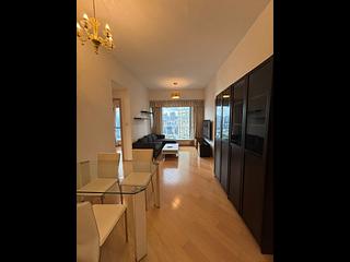 West Kowloon - The Cullinan (Tower 21 Zone 2 Luna Sky) 02