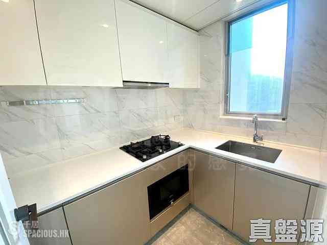 Tseung Kwan O - Savannah Block 3B 07