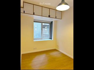 Mid Levels Central - Windsor Court 07