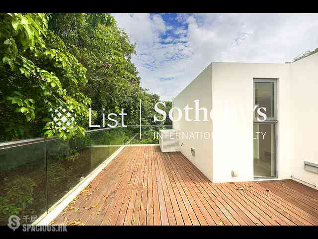 South Lantau - Ham Tin Villas 01