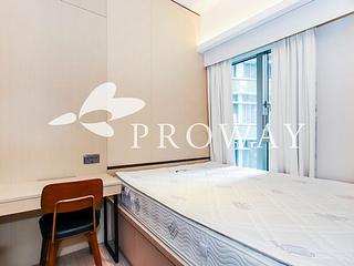 Mid Levels Central - Townplace Soho 05