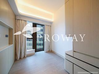 Mid Levels Central - Townplace Soho 06