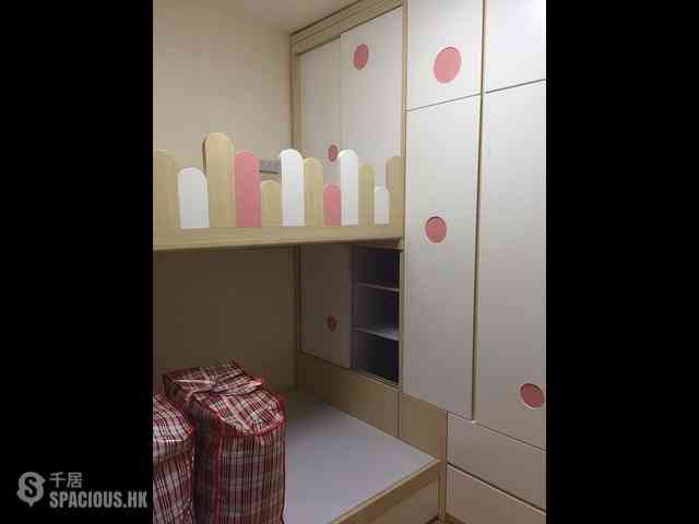 Sai Ying Pun - Good View Court 05