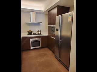 Mid Levels Central - Kam Yuen Mansion 10