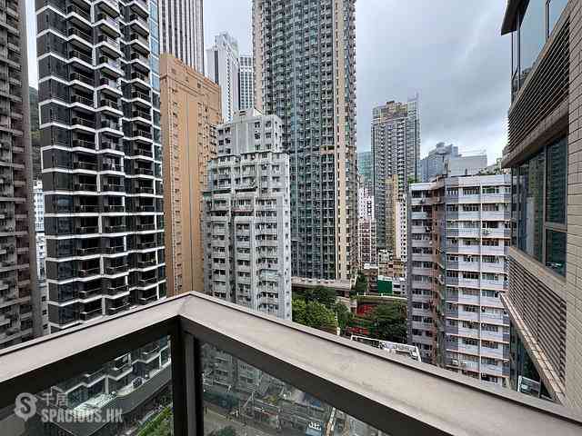 Wan Chai - The Avenue Phase 1 Block 5 01