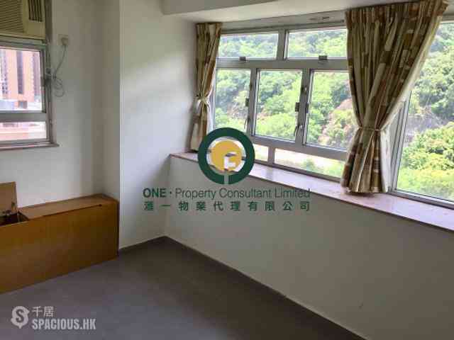 Kennedy Town - Huncliff Court 01