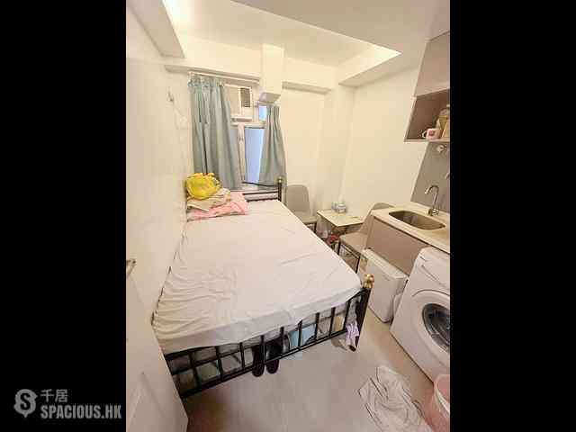 Sheung Wan - Yau Sing Building 03