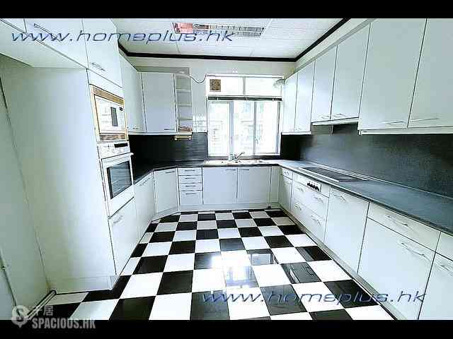 Clear Water Bay - Bayview Apartments 06