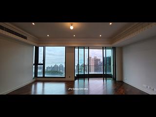 Mid Levels West - 1, Po Shan Road Block 2 03