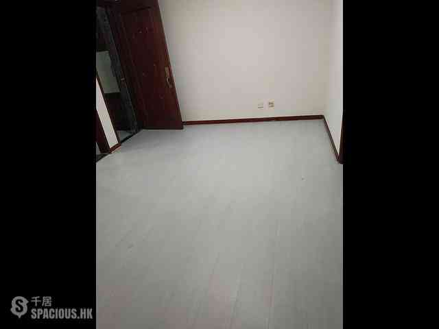 Causeway Bay - Wing Wah Building 04