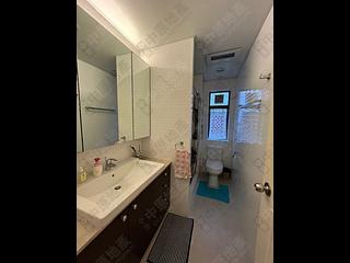 Pok Fu Lam - Baguio Villa Block 42 04