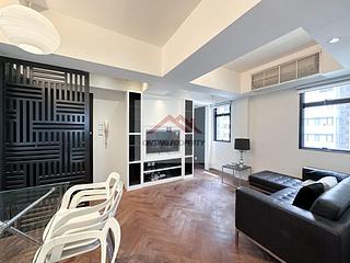 Wan Chai - Shun Ho Building 04