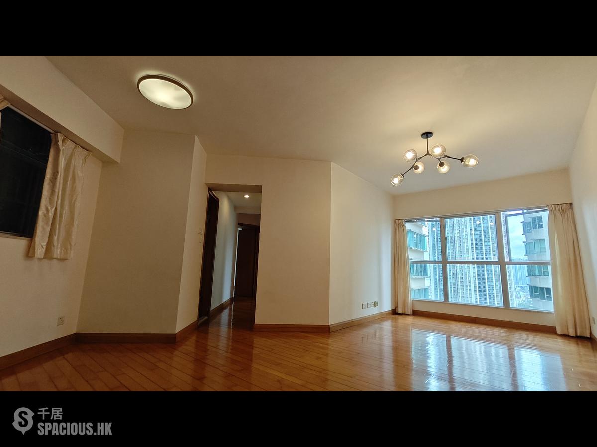 West Kowloon - The Waterfront Phase 1 Block 3 01