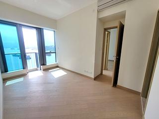 Cheung Sha Wan - Grand Victoria 04