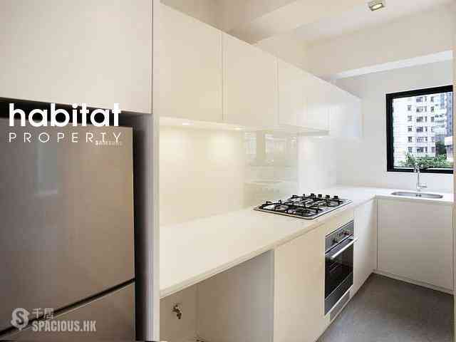 Sai Ying Pun - Tsui King Court 03