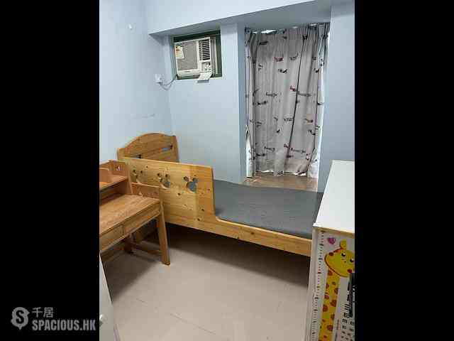 Tseung Kwan O - The Grandiose Block 2 03