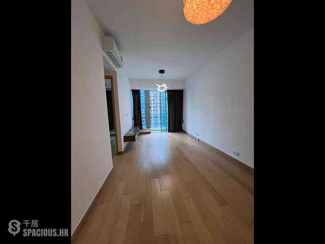Tseung Kwan O - The Parkside Block 2 04
