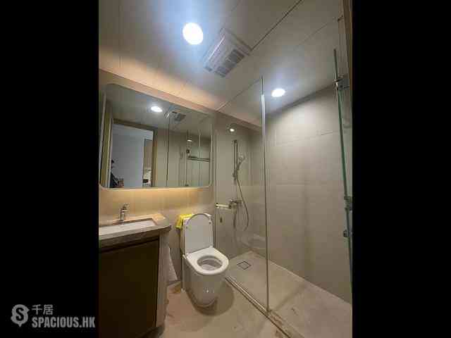 Tseung Kwan O - Alto Residences Block 8 07