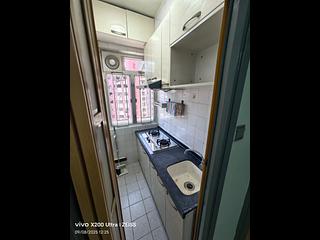 Kennedy Town - Tai Sang Building 05