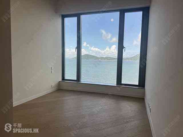 Ap Lei Chau - The Corniche Tower 1 13