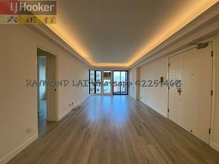 Mid Levels West - Dragonview Court 03