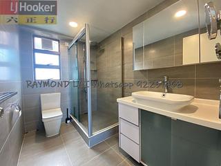 Mid Levels West - Dragonview Court 09