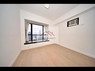 Mid Levels Central - Vantage Park 05