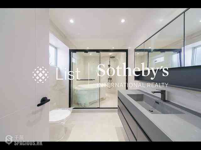 Shouson Hill - The Hazelton 11