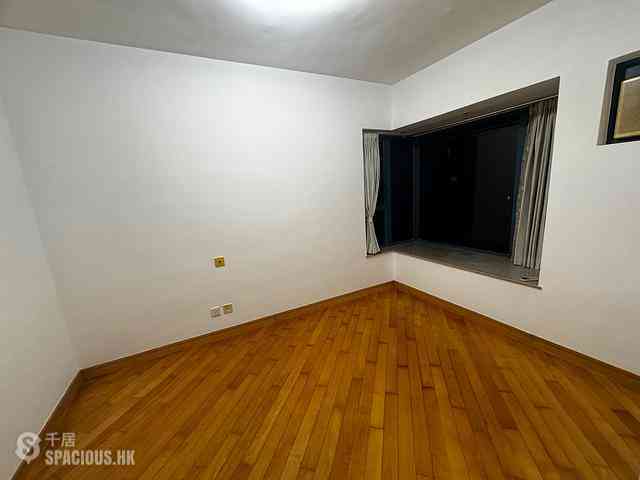 Tai Kok Tsui - The Long Beach Tower 7 02