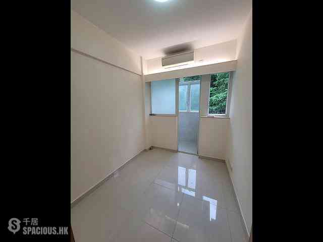 North Point - Kam Ping Mansion 03