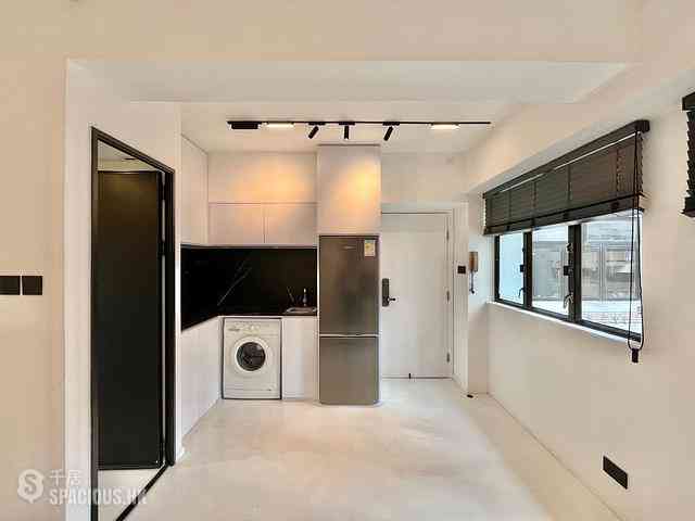 Sai Ying Pun - Wah Tat Court 03