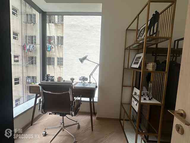 Sai Ying Pun - 9 Eastern Street 03