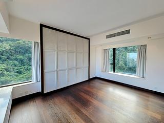 Mid Levels Central - Tavistock II 02