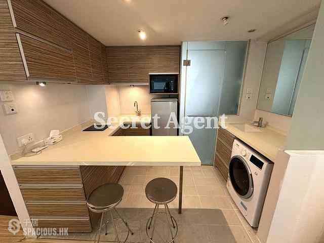 Central - 75, Hollywood Road 04