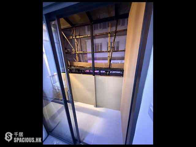 Soho - 32A-32C, Staunton Street 04