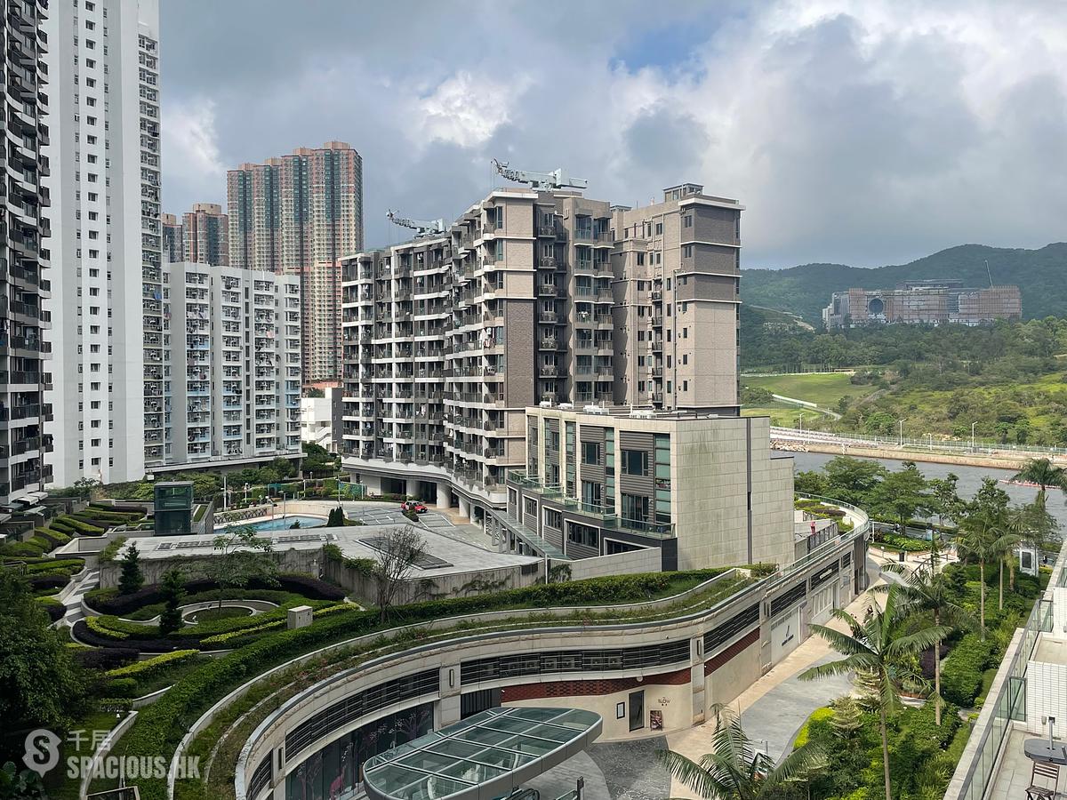 Tseung Kwan O - Monterey 01