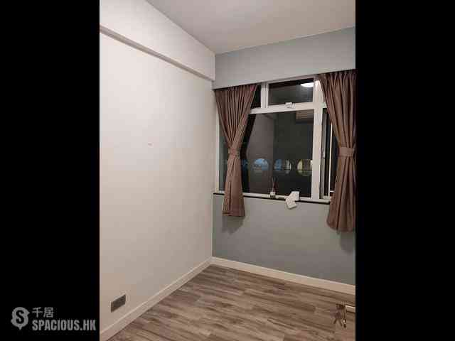 Causeway Bay - Chung Min Mansion 03