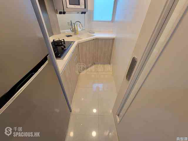 Lohas Park - Lohas Park Phase 2B Le Prime Block 8 08