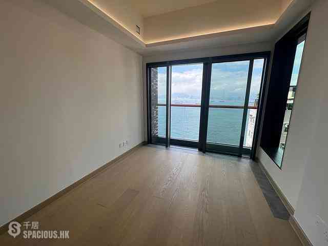 Kennedy Town - The Highline 01