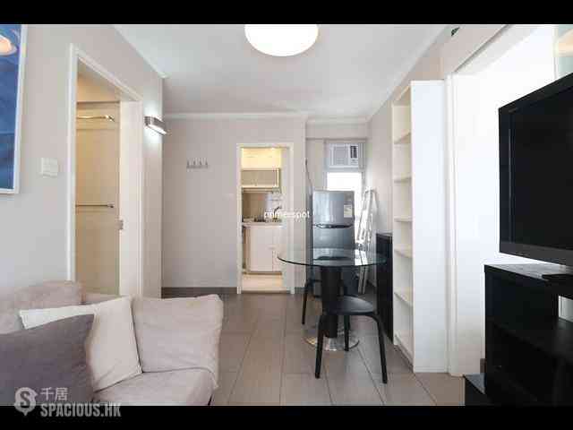 Wan Chai - Hoover Towers Block 1 05