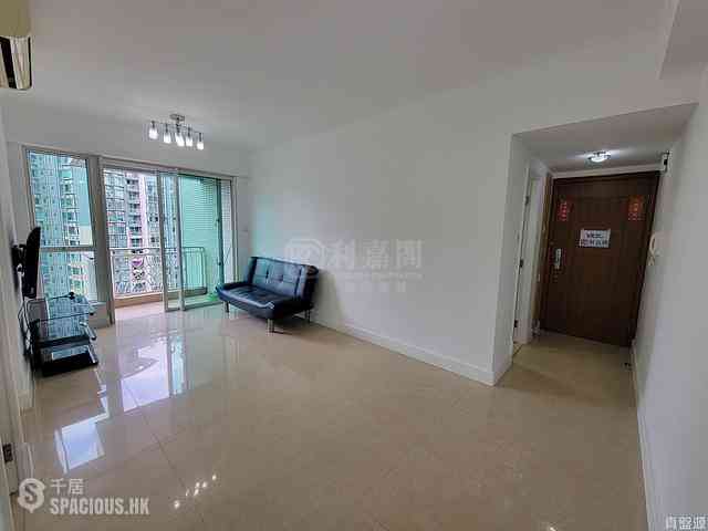 Lohas Park - Lohas Park Phase 1 The Capitol Tower 1 03