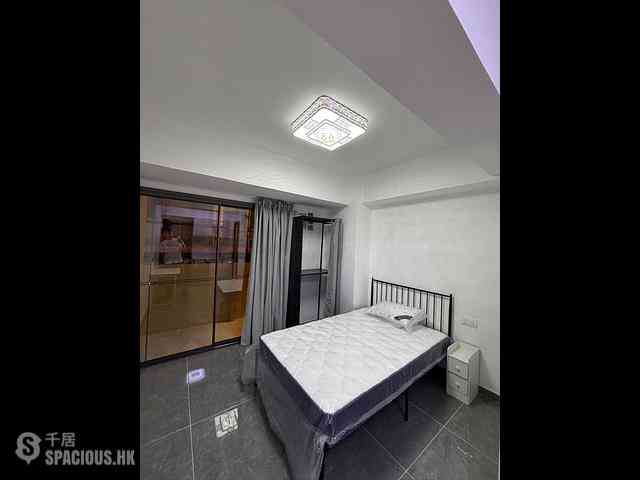 Soho - 28, Staunton Street 01
