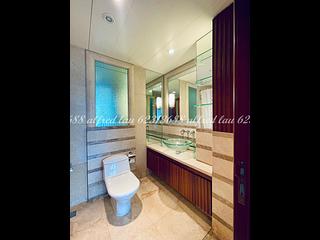 West Kowloon - The Harbourside 06