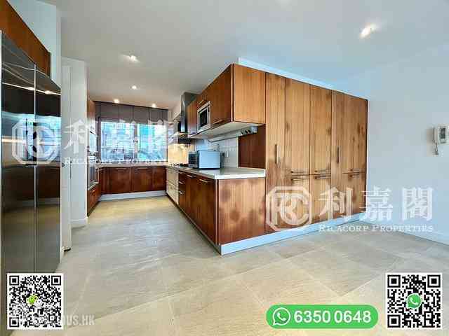 Clear Water Bay - Bayside Villas 11