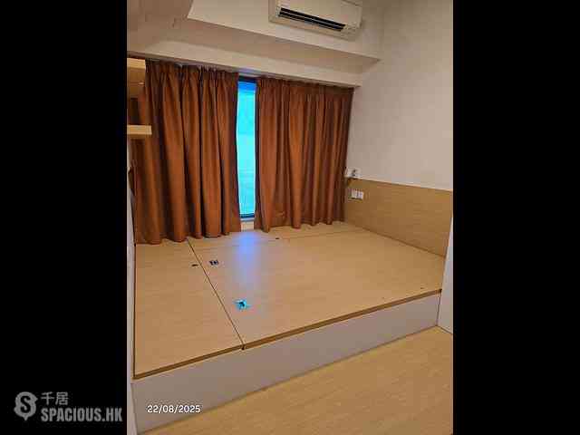 Tseung Kwan O - The Wings Ocean Wings Block 7A 04