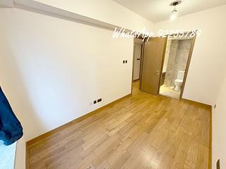 Sai Ying Pun - The Nova 06